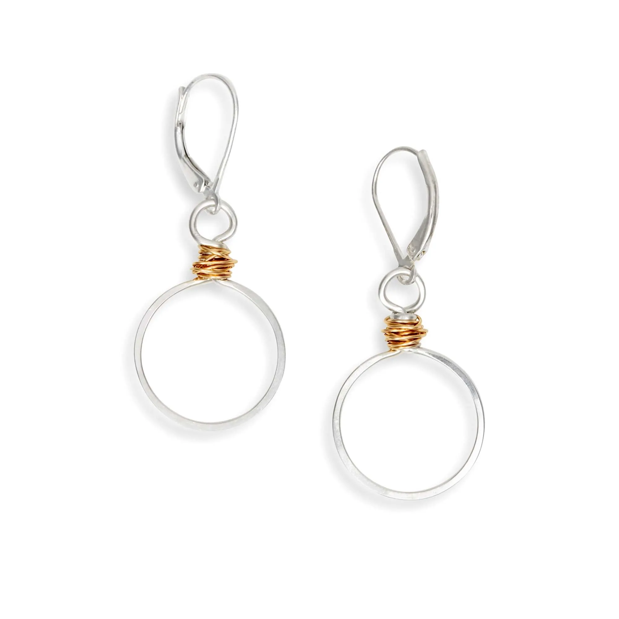 gold swirl zero earrings