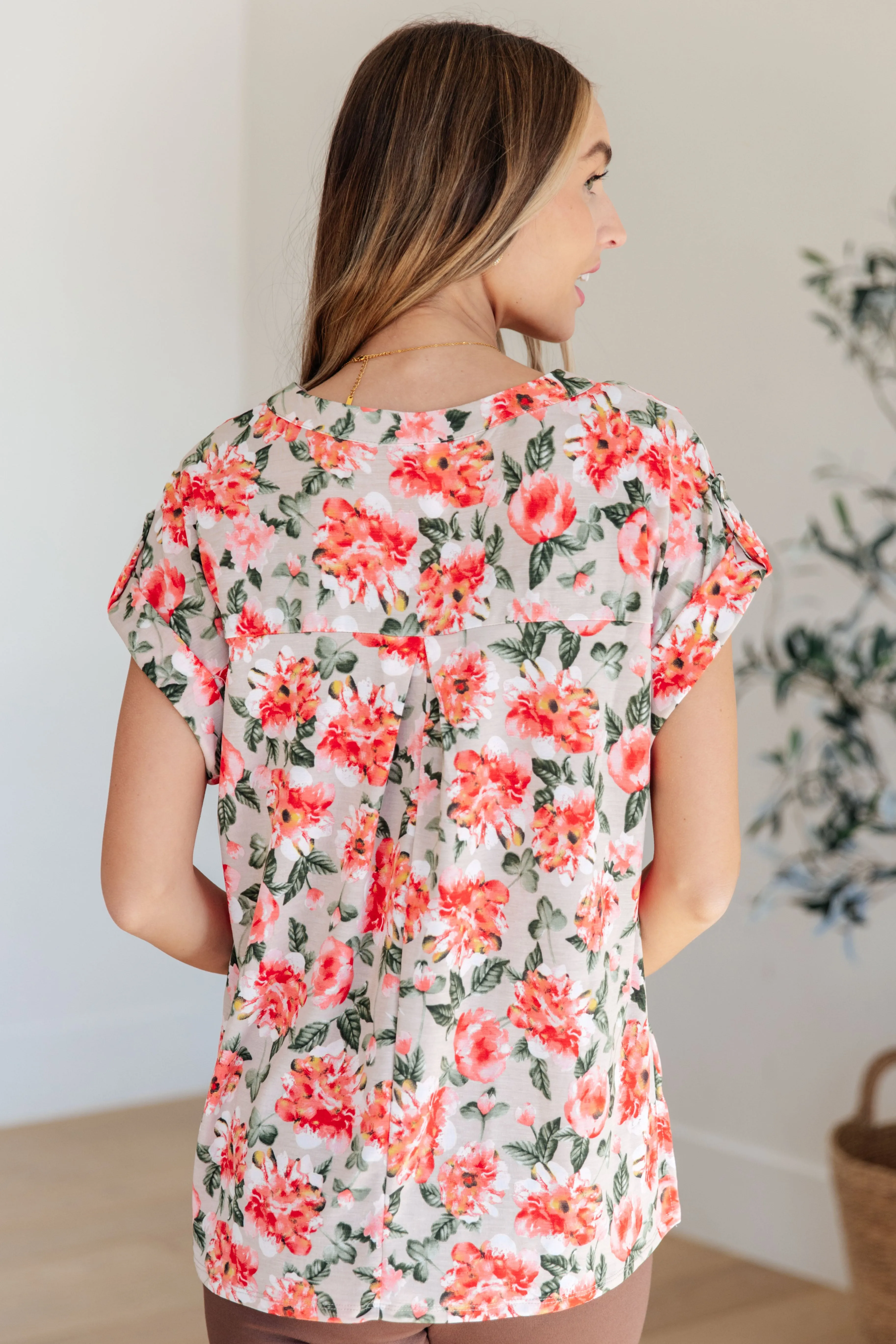 Hazel Blues® |  Lizzy Cap Sleeve Top in Coral and Beige Floral