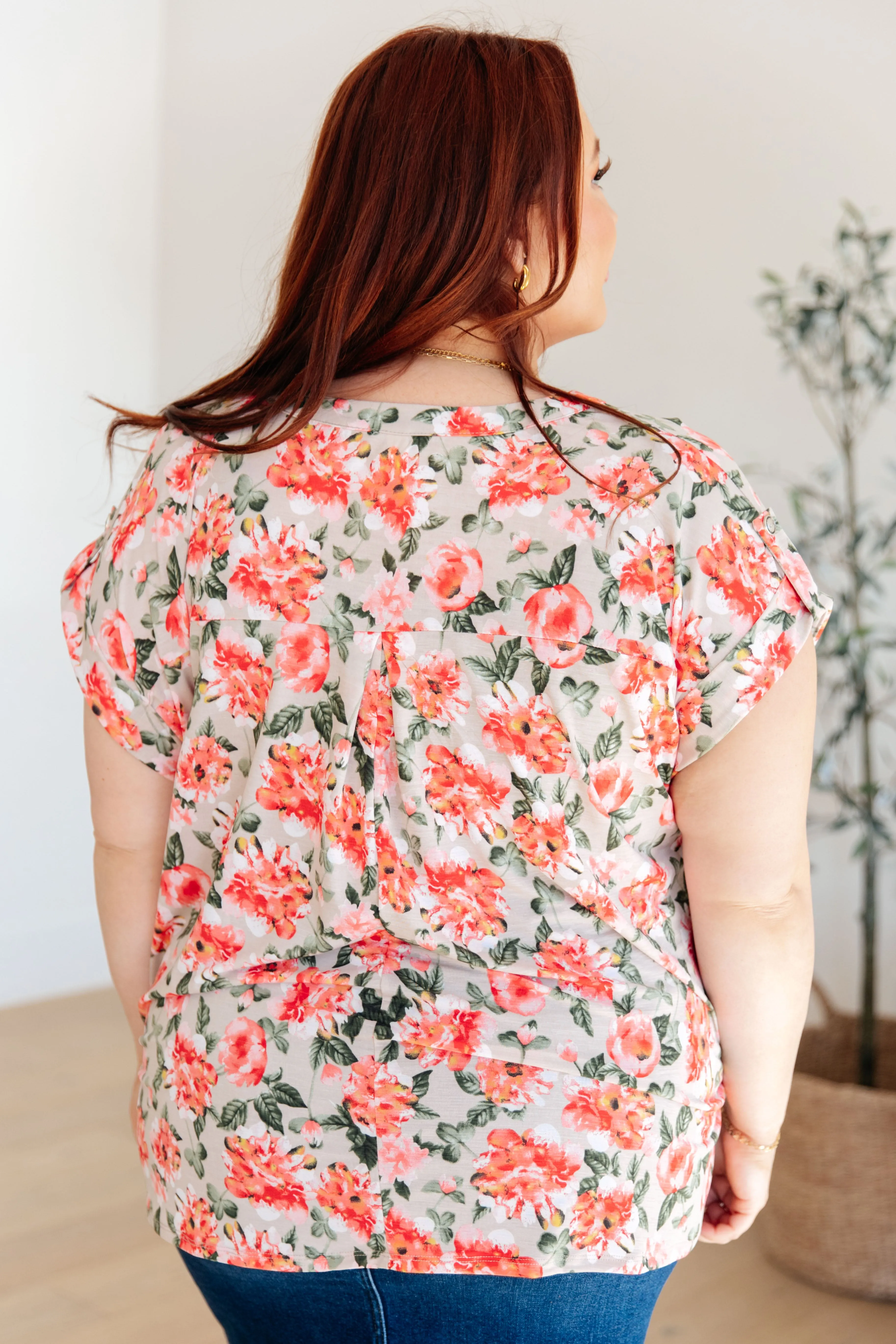 Hazel Blues® |  Lizzy Cap Sleeve Top in Coral and Beige Floral