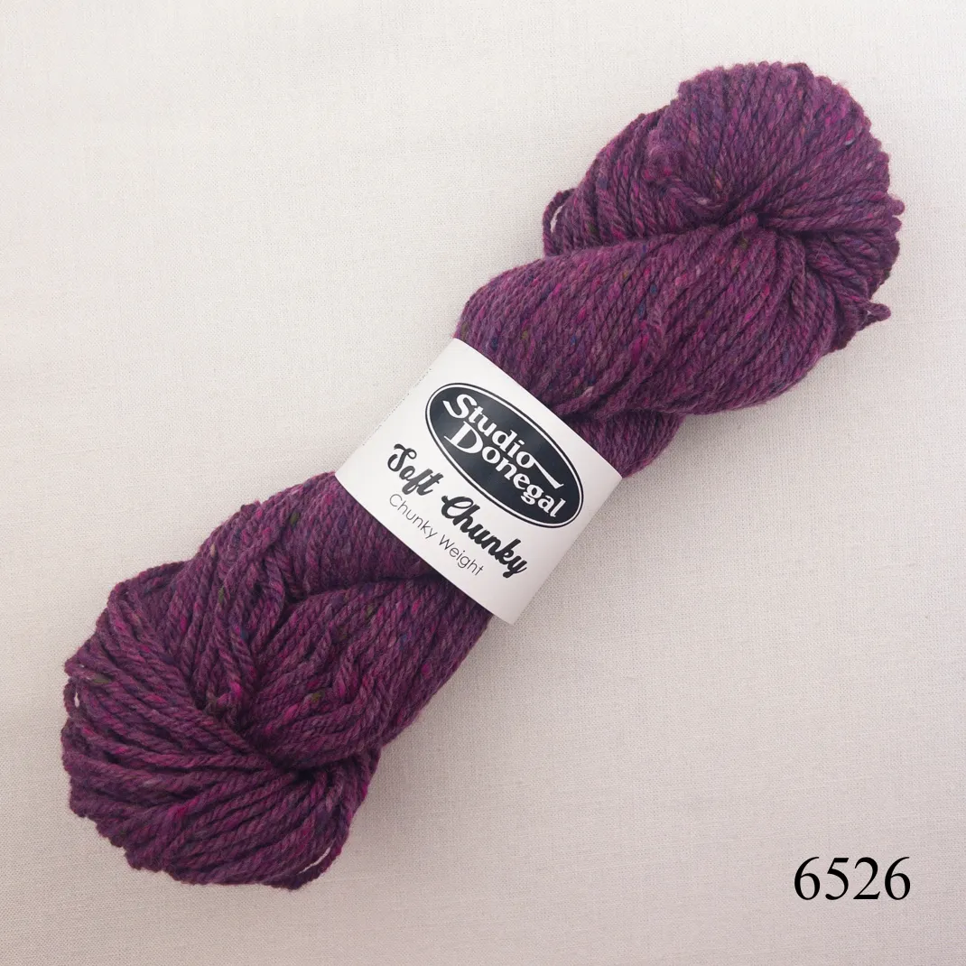 L'Enveloppe (Soft Donegal Chunky version) Knitting Kit | Studio Donegal Soft Donegal Chunky