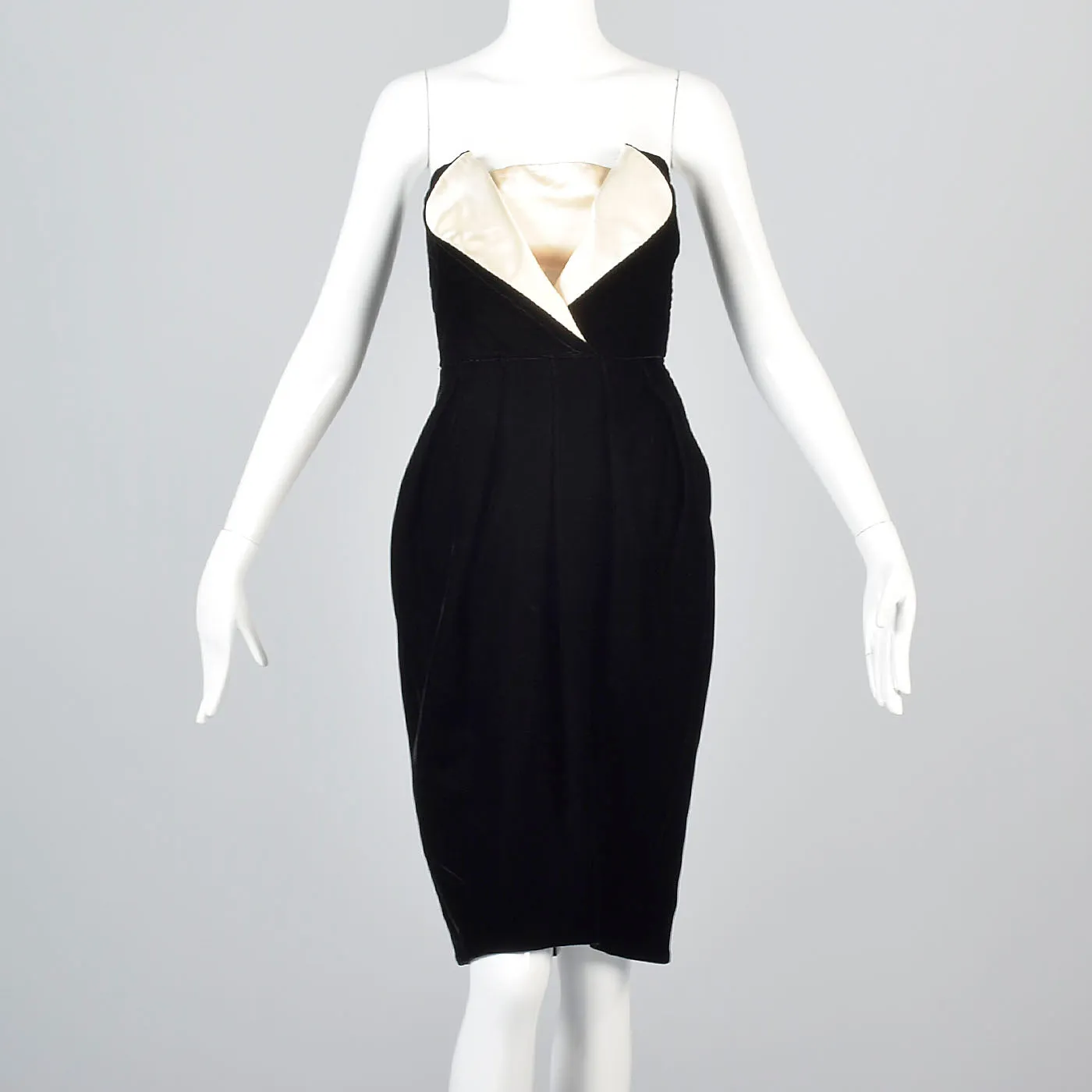 Timeless Lanvin Black Velvet Strapless Dress with Ivory Petal Bust