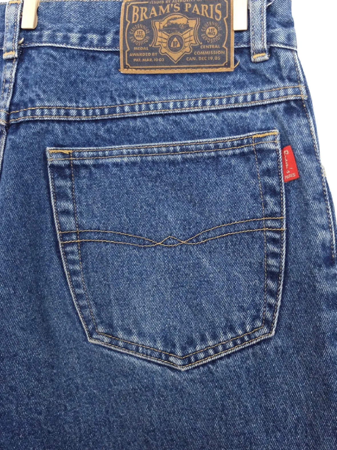 Vintage 80s Bohemian High Waisted Utility Medium Wash Blue Denim Straight Leg Jeans | 32 Inch Waist